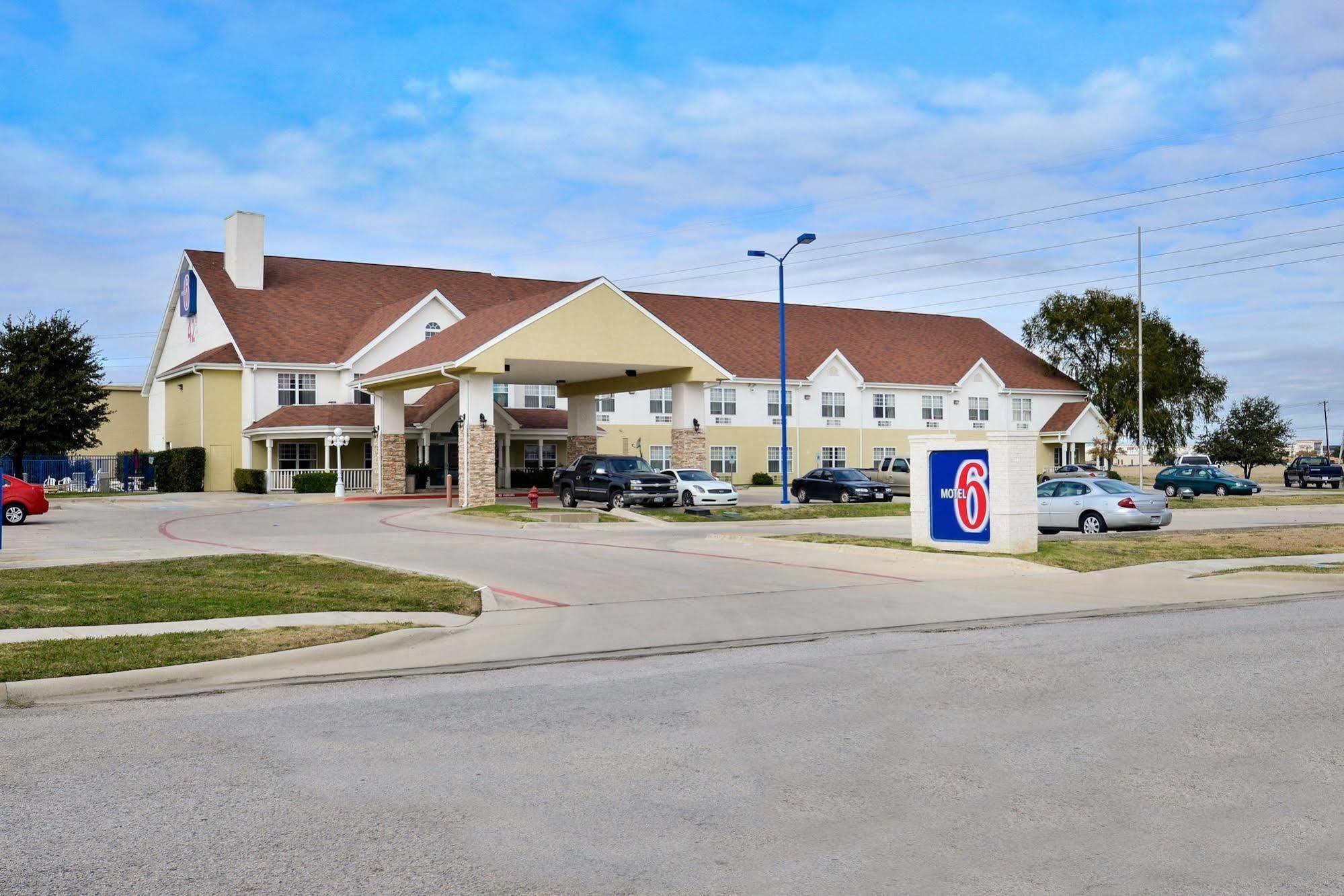 Motel 6-North Richland Hills, Tx - Ne Fort Worth Bagian luar foto